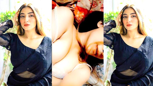 Sexy Pakistani College Girl Big Boobs Showing Her Bf Latest Porn