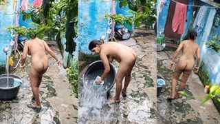 Indian Milf Bhabhi Bathing Her Home Captured Secretly Viral Leak – desibp1