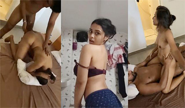 Tamil Teen Babe Teasing Showing & Threesome HD Fuck