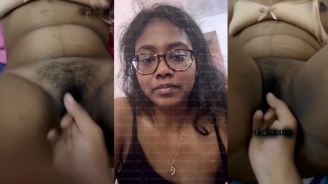 Punjabi Horny Babe Enjoying Missonary Fucking Mms